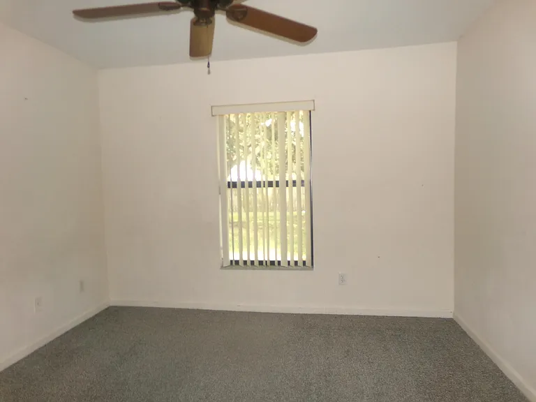 1667 SW California Blvd — Photo 7