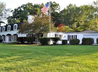 2412 Diefenbach Rd, Evansville, IN 47720