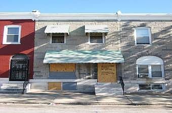 2nd image of 2320 E Hoffman St