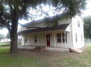 62 Delphia Dr, Denison, TX 75021