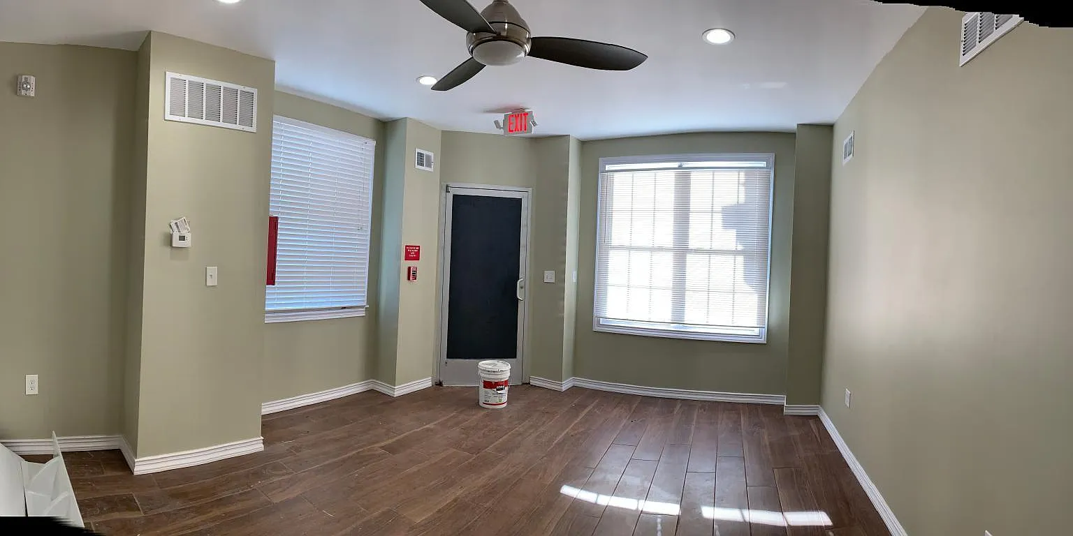 2327 E Ann St — Photo 2