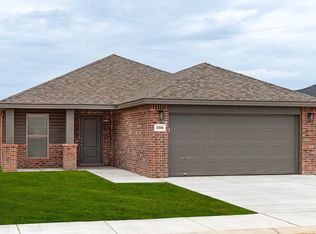 2416 Aberdeen Ave, Wolfforth, TX 79382