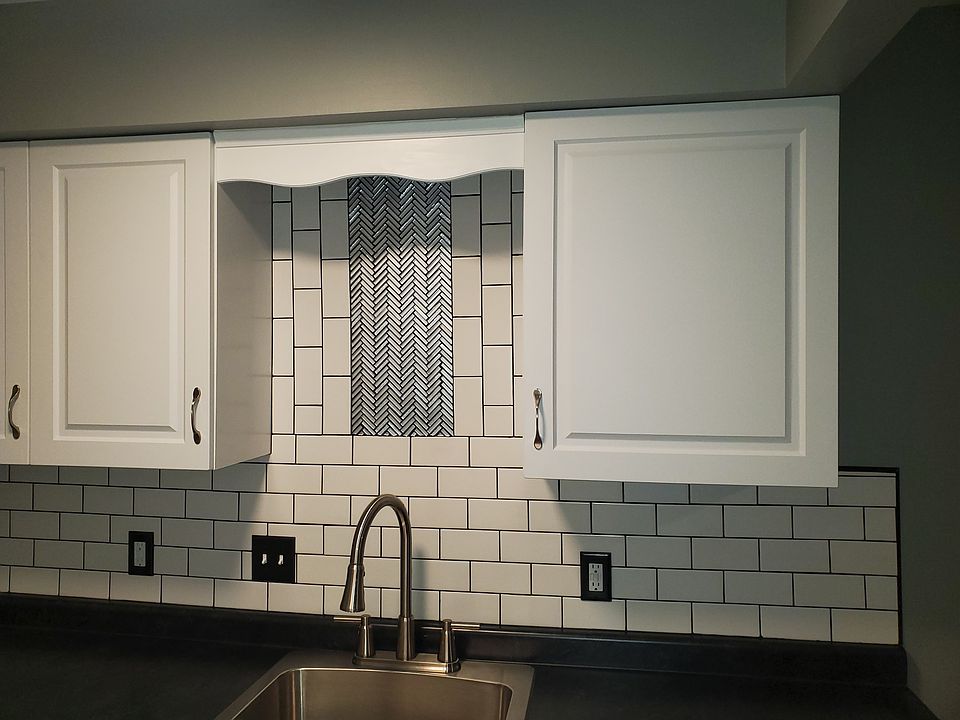 1st image of 2485 8th St #4