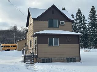 207 E Sellar St, Bessemer, MI 49911