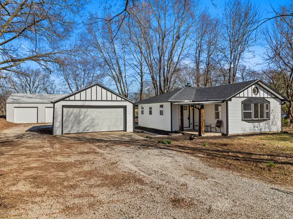 539 Amos Dr, Zionsville, IN 46077