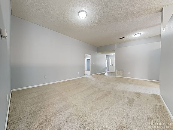 2nd image of 1282 Ardmore St