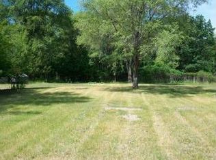 9217 W River Rd, Brooklyn Park, MN 55444