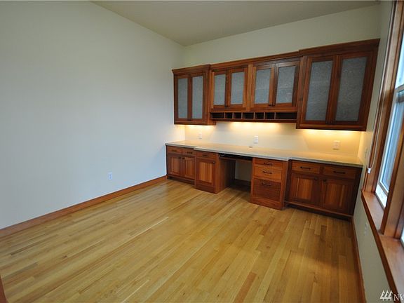 4th image of 21298 Clara Pl