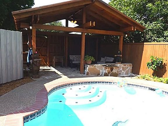 4th image of 474 Dakota Ln