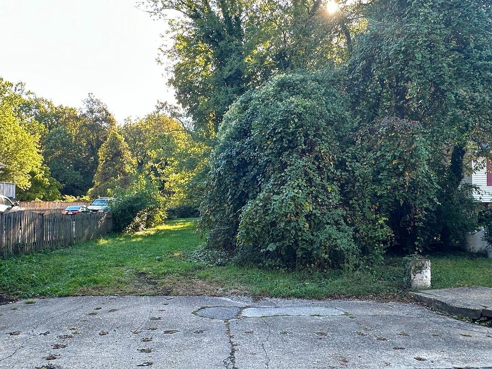 1st image of 5004 Ingraham St