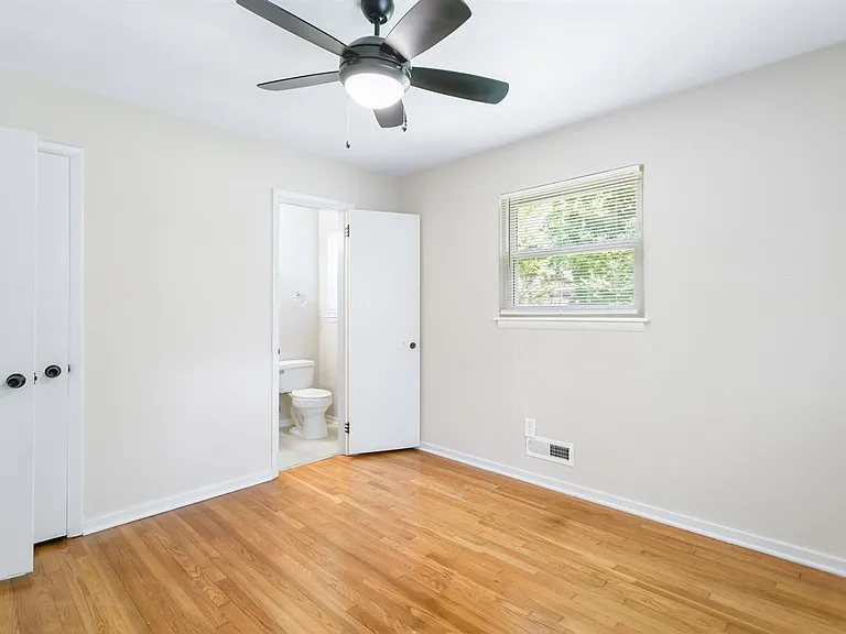 208 Longhill Rd — Photo 24