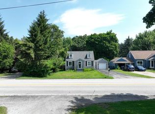 4317 Kirtland Rd, Willoughby, OH