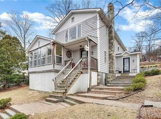 32 Chippewa Rd, Putnam Valley, NY 10579