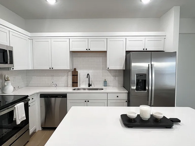 320 Hummingbird Ln — Photo 9