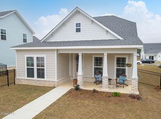 104 Everly Cir, Ocean Springs, MS 39564