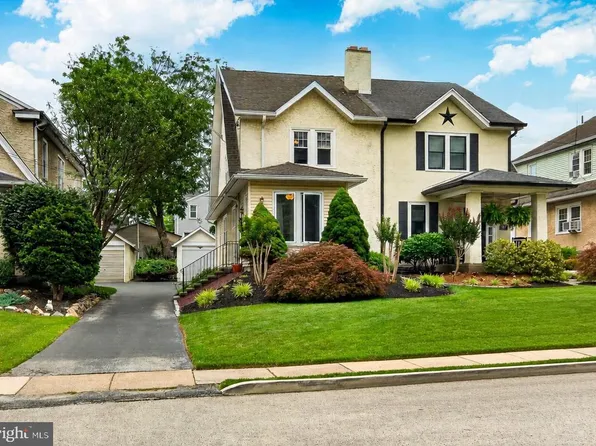 319 E Hathaway Ln, Havertown, PA 19083