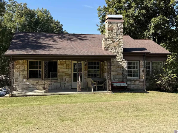 5225 Reidland Rd, Paducah, KY 42003