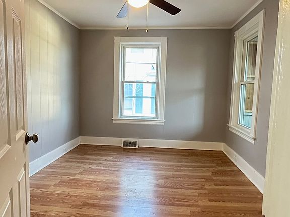 4th image of 377 Main St Unit 1