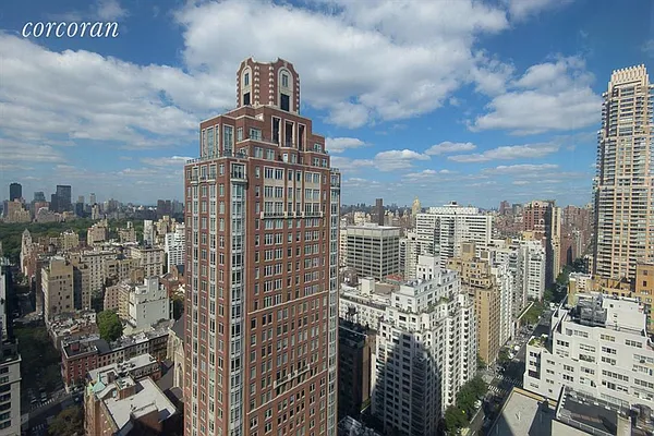 Sold by Corcoran | media 11