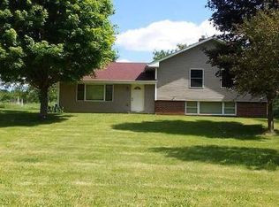 7724 Kishwaukee Rd, Stillman Valley, IL 61084