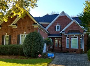 11913 James Richard Dr, Charlotte, NC 28277