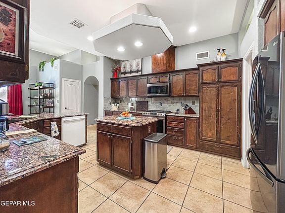 5th image of 6680 Capitan Rdg