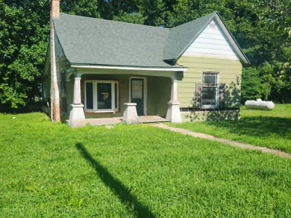 629 N Locust Street, Buffalo, MO 65622