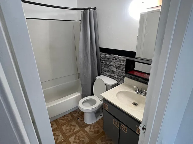 3665 Tavern Way — Photo 6