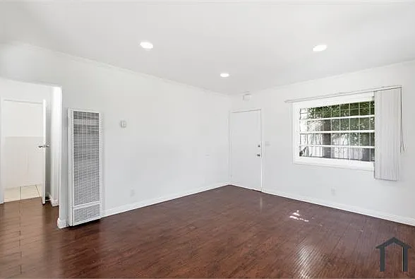 534 Hyde Park Pl #534 — Photo 9