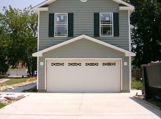 170 Woodland Rd, Hampton, VA 23663