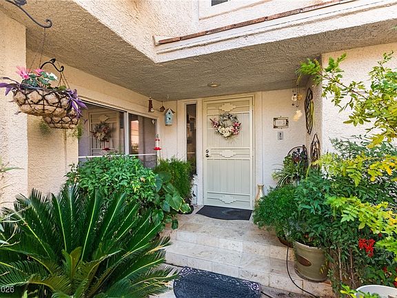 3rd image of 2608 Seashore Dr