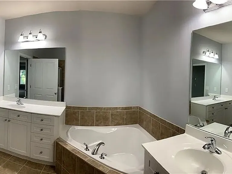 2408 Strand Ave — Photo 27