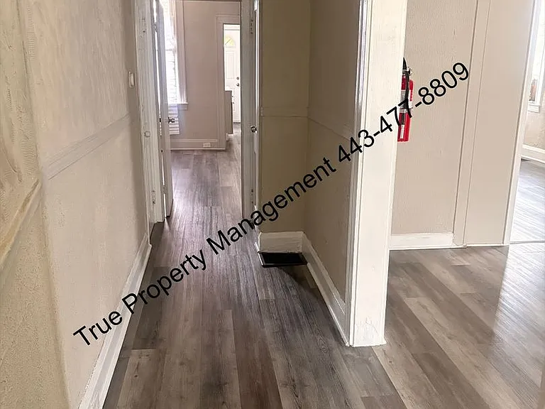 2635 Park Heights Ter — Photo 2
