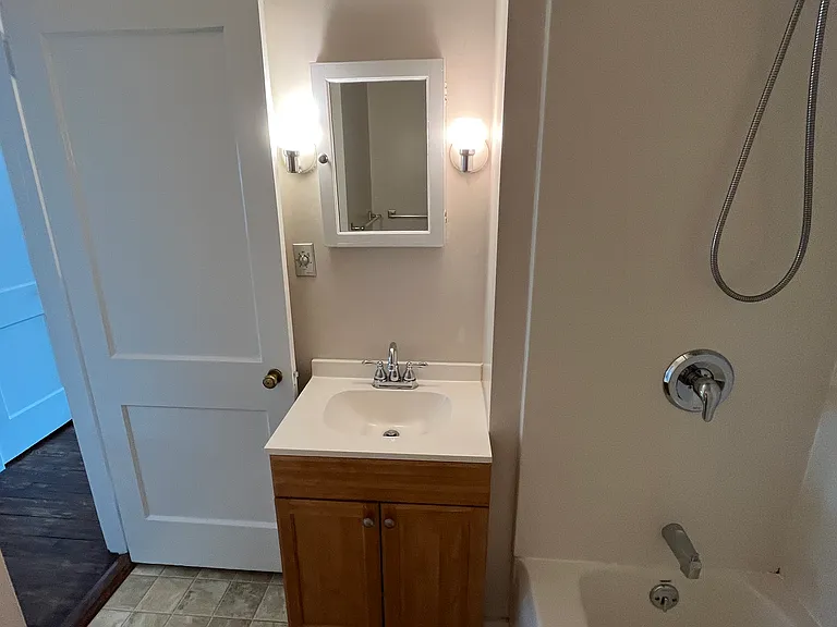 202 Maple Ln — Photo 17