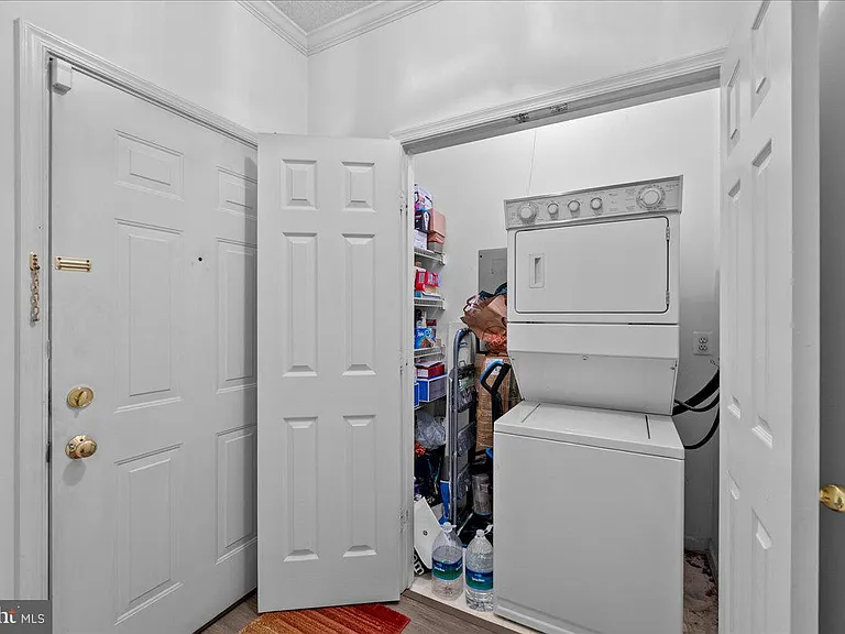 1708 Lake Shore Crest Dr #24 — Photo 21