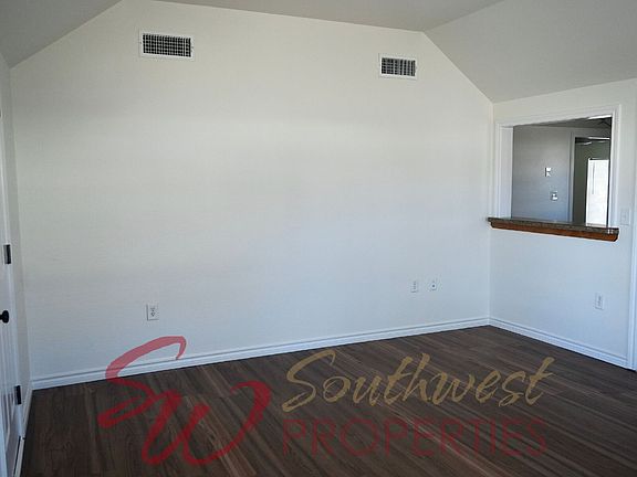 2nd image of 1590 N Race St