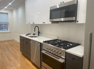 20 Grove St #U2, Boston, MA 02114