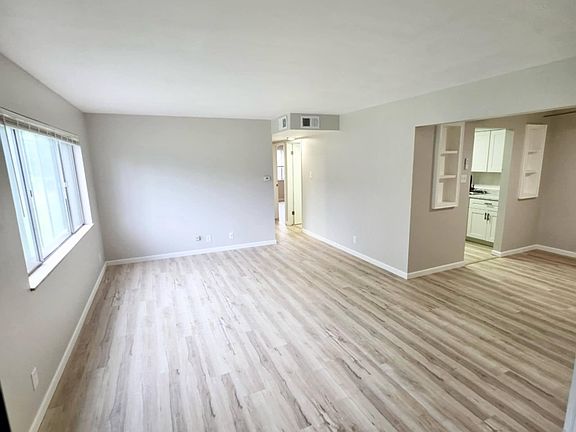 2nd image of 315 Susann Ct APT 13