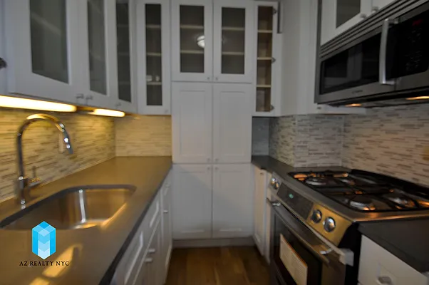 Rented by FirstService Realty (legacy) | media 18