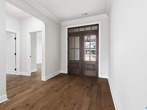 4th image of 103 Park Trail Dr