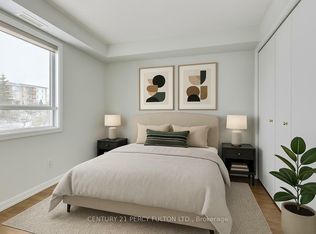 684 Warden Ave #314, Toronto, ON M1L 4W4
