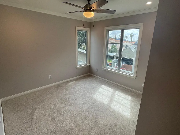 2334 1/2 Del Mar Rd — Photo 8