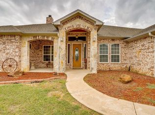 107 Chappel Hill Ct, Weatherford, TX 76088
