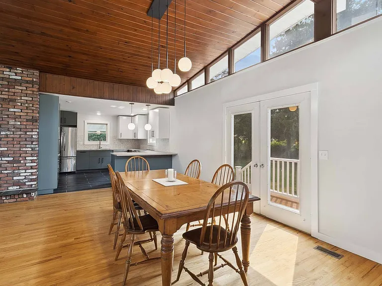 48 Driftwood Ln — Photo 9