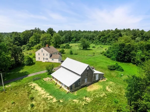 131 North Rd, East Kingston, NH 03827