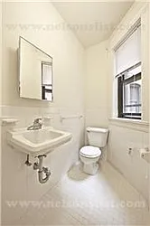 Rented by R New York