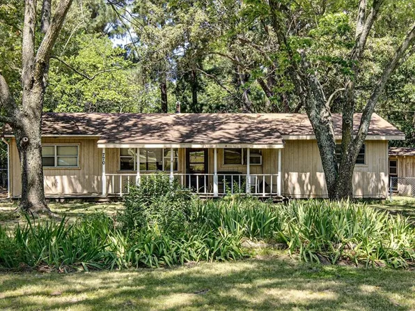 770 N Raincrow Rd, Fayetteville, AR 72704