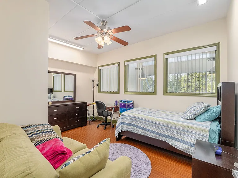 2515 SW 35th Pl #219 — Photo 19