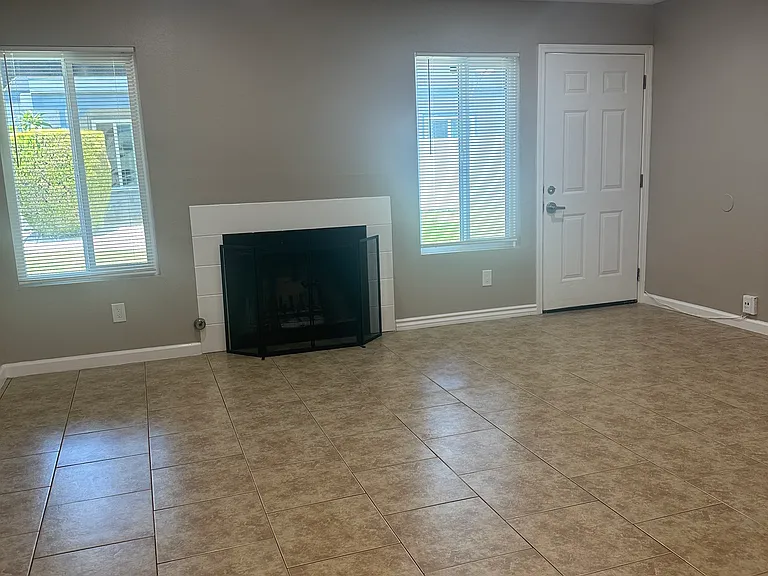 16645 Valencia Ave #2A — Photo 3