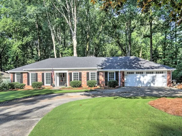 7070 Duncourtney Dr, Sandy Springs, GA 30328